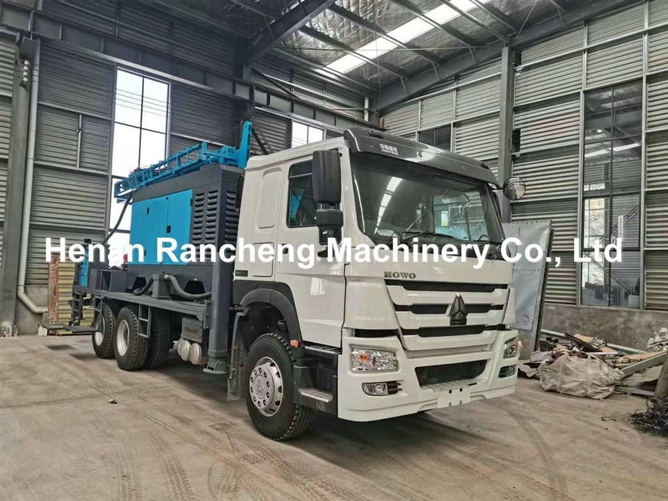 Borewell Machine Truck (2) Borewell Machine Truck (2)